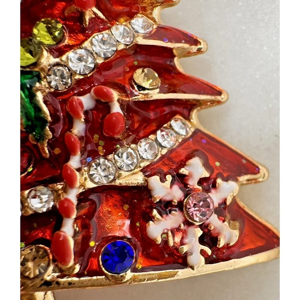 Vintage Christmas Tree Brooch Rhinestone Enamel Holiday Pin‎ Red Gold Tone Star